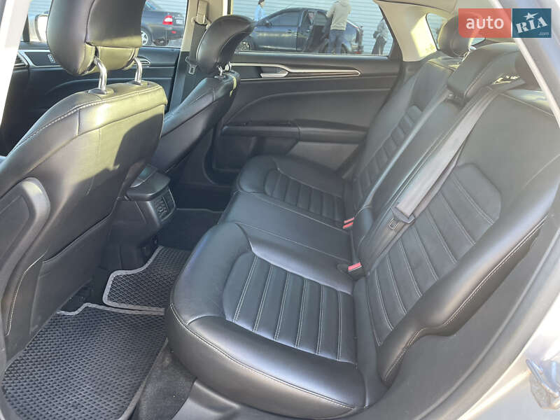 Седан Ford Fusion 2014 в Полтаве