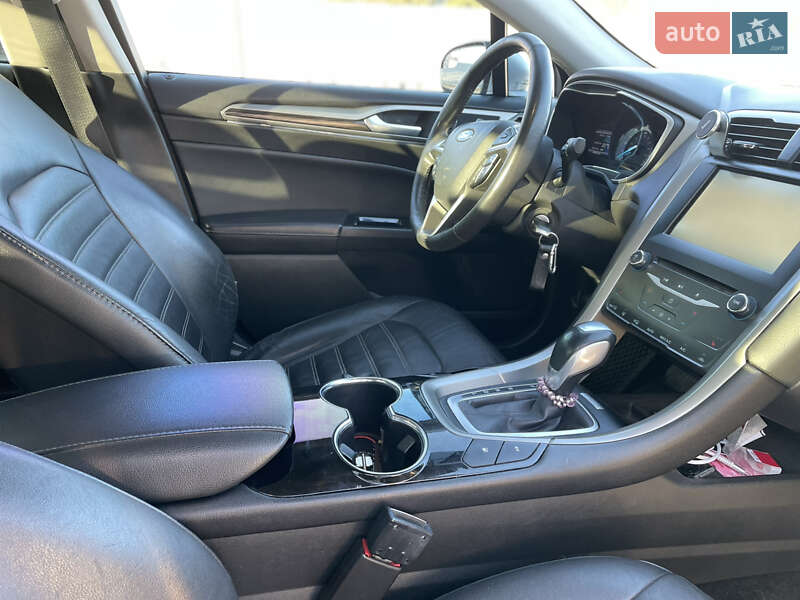 Седан Ford Fusion 2014 в Полтаве
