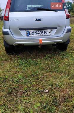Хэтчбек Ford Fusion 2008 в 