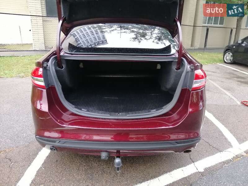 Седан Ford Fusion 2016 в Киеве фото 17 Седан Ford Fusion 2016 в Киеве