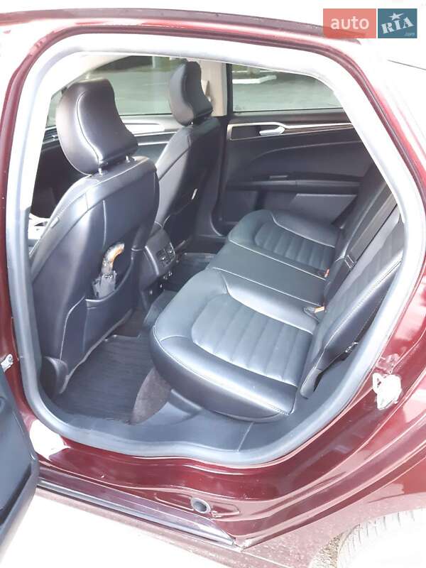 Седан Ford Fusion 2017 в Харкові
