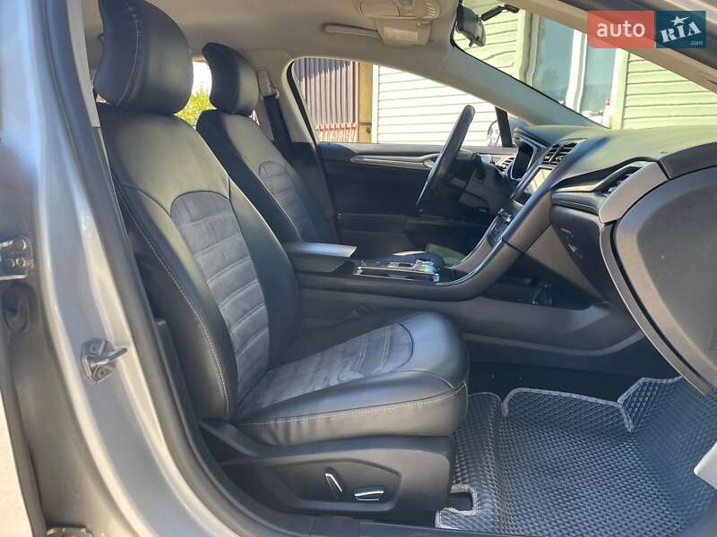 Седан Ford Fusion 2017 в Києві
