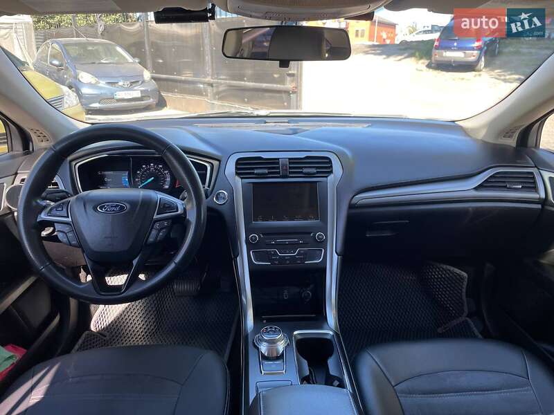 Седан Ford Fusion 2017 в Києві
