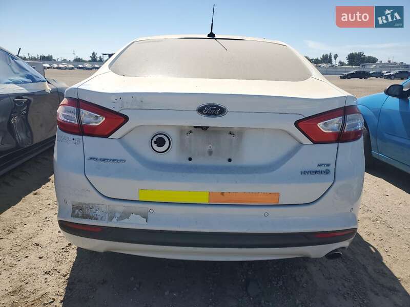Седан Ford Fusion 2016 в Хмельницком