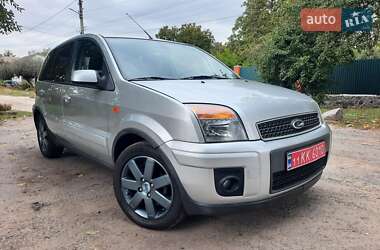 Хэтчбек Ford Fusion 2006 в 