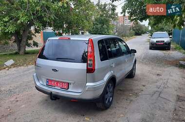 Хэтчбек Ford Fusion 2006 в 