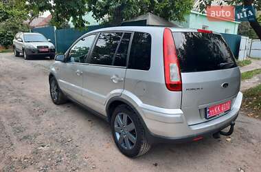 Хэтчбек Ford Fusion 2006 в 