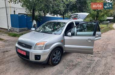 Хэтчбек Ford Fusion 2006 в 