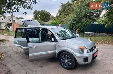 Хэтчбек Ford Fusion 2006 в 