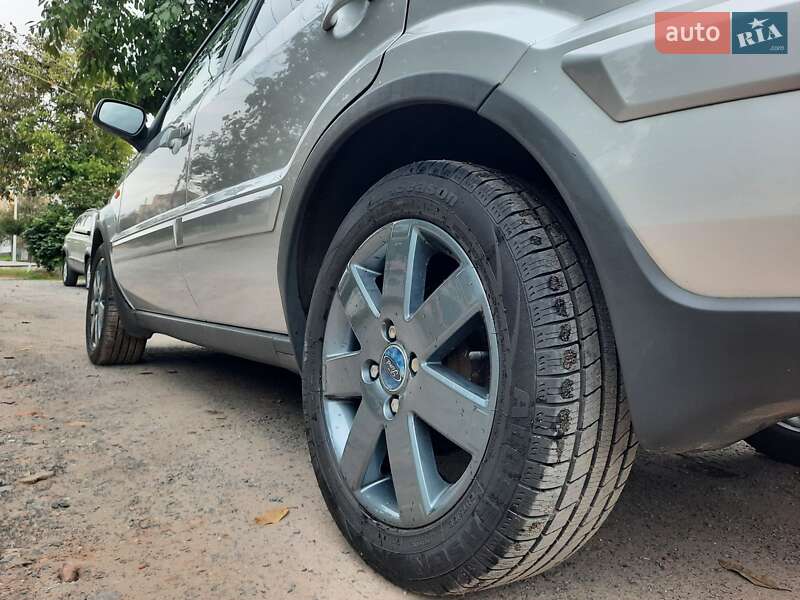 Хэтчбек Ford Fusion 2006 в Полтаве фото 84 Хэтчбек Ford Fusion 2006 в Полтаве