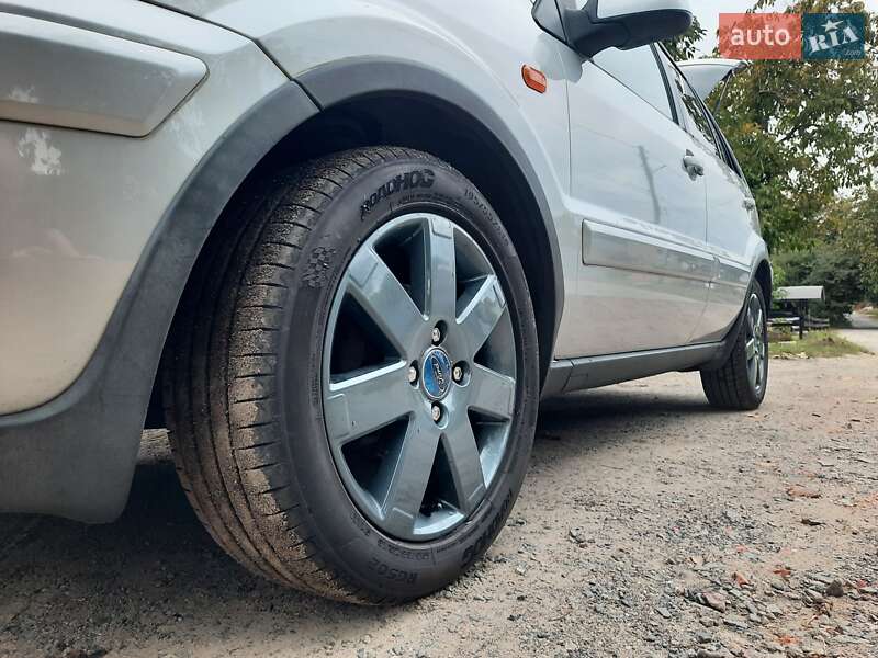 Хэтчбек Ford Fusion 2006 в Полтаве фото 88 Хэтчбек Ford Fusion 2006 в Полтаве