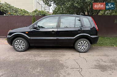 Хетчбек Ford Fusion 2009 в 