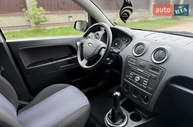 Хетчбек Ford Fusion 2009 в 