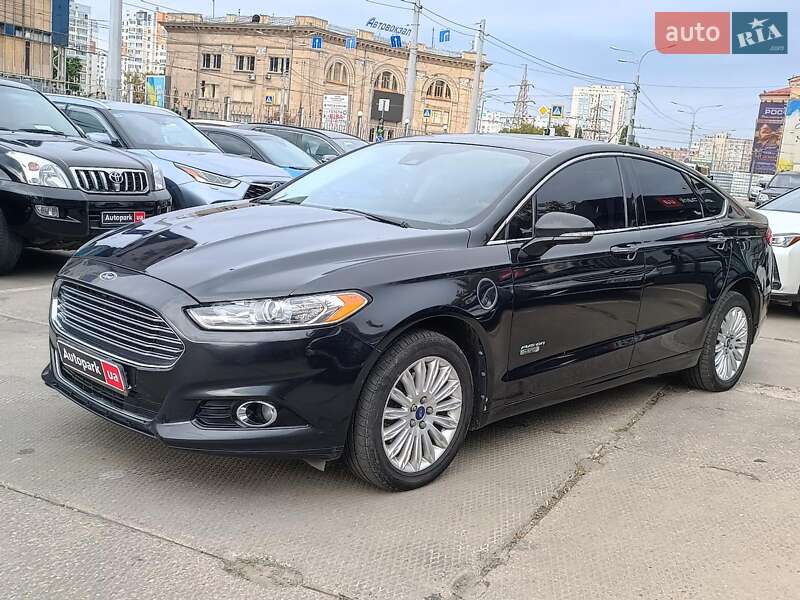 Седан Ford Fusion 2013 в Харькове