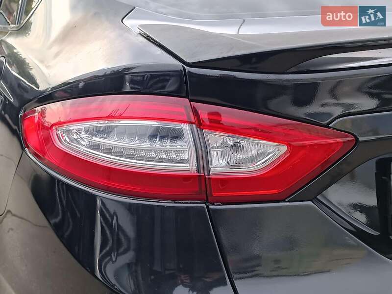 Седан Ford Fusion 2013 в Харькове