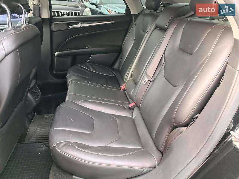 Седан Ford Fusion 2013 в Харькове