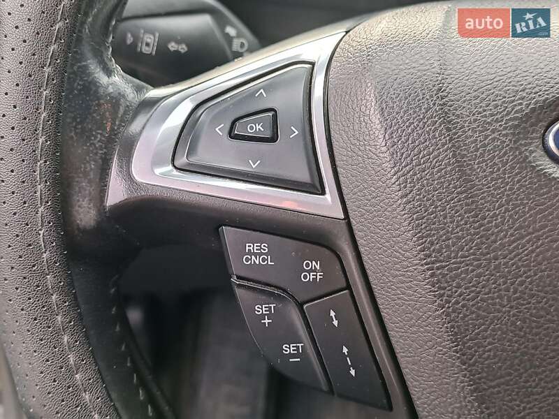 Седан Ford Fusion 2013 в Харькове