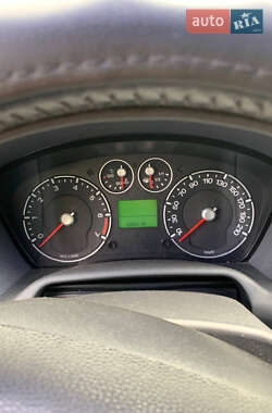 Хетчбек Ford Fusion 2008 в 