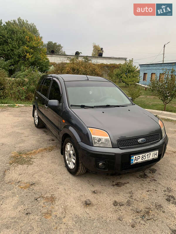 Хетчбек Ford Fusion 2008 в 