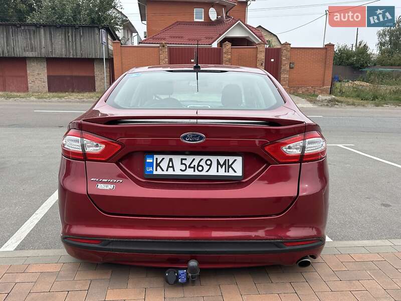 Седан Ford Fusion 2015 в Киеве