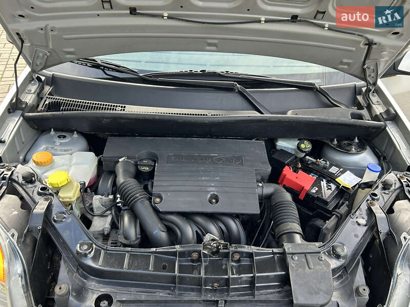 Хетчбек Ford Fusion 2008 в Прилуках фото 24 Хетчбек Ford Fusion 2008 в Прилуках