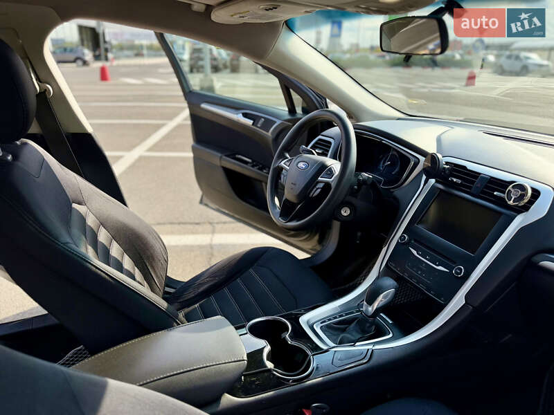 Седан Ford Fusion 2014 в Одессе