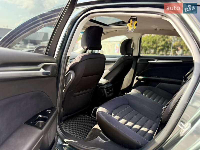 Седан Ford Fusion 2014 в Одессе