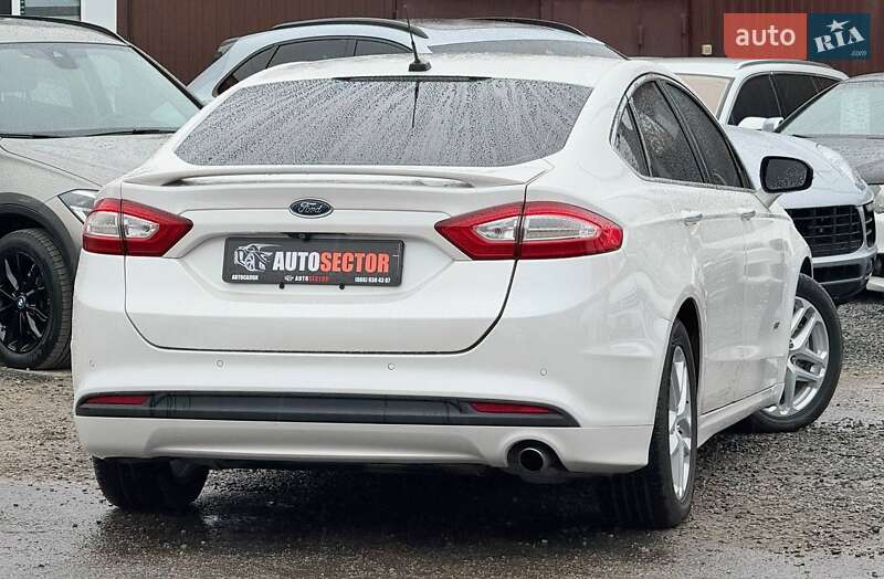 Седан Ford Fusion 2015 в Харькове