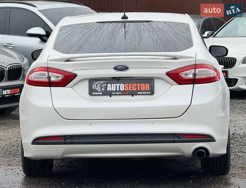 Седан Ford Fusion 2015 в Харькове