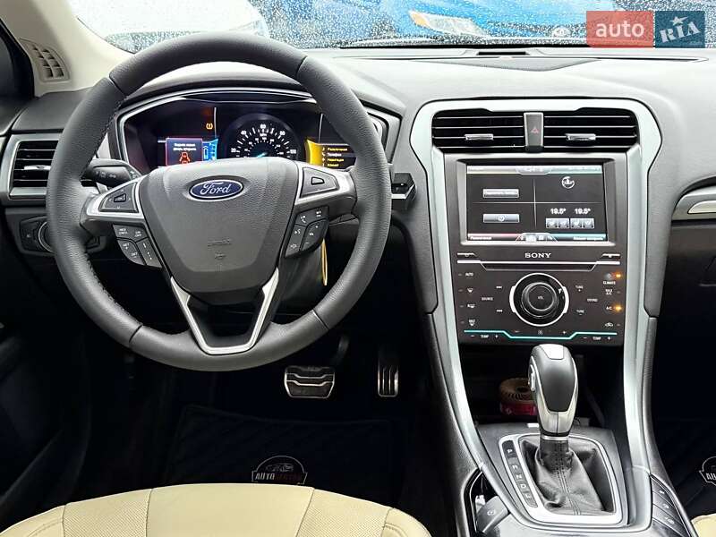 Седан Ford Fusion 2015 в Харькове