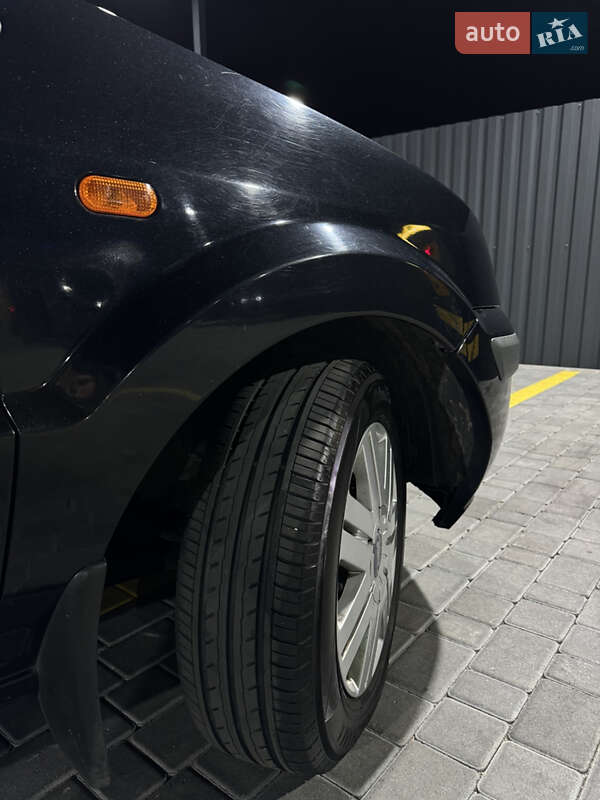 Хетчбек Ford Fusion 2006 в Харкові