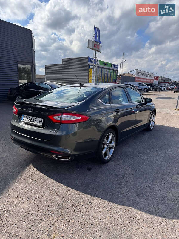 Седан Ford Fusion 2014 в Запоріжжі