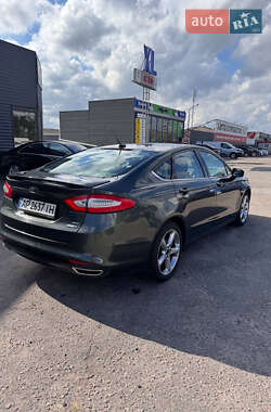 Седан Ford Fusion 2014 в 