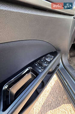 Седан Ford Fusion 2014 в 