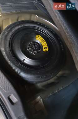 Седан Ford Fusion 2014 в 
