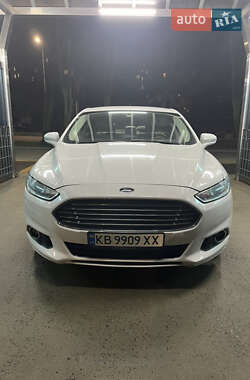 Седан Ford Fusion 2015 в Вінниці