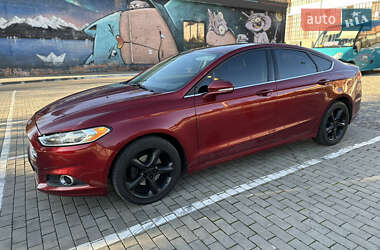 Седан Ford Fusion 2014 в Луцьку
