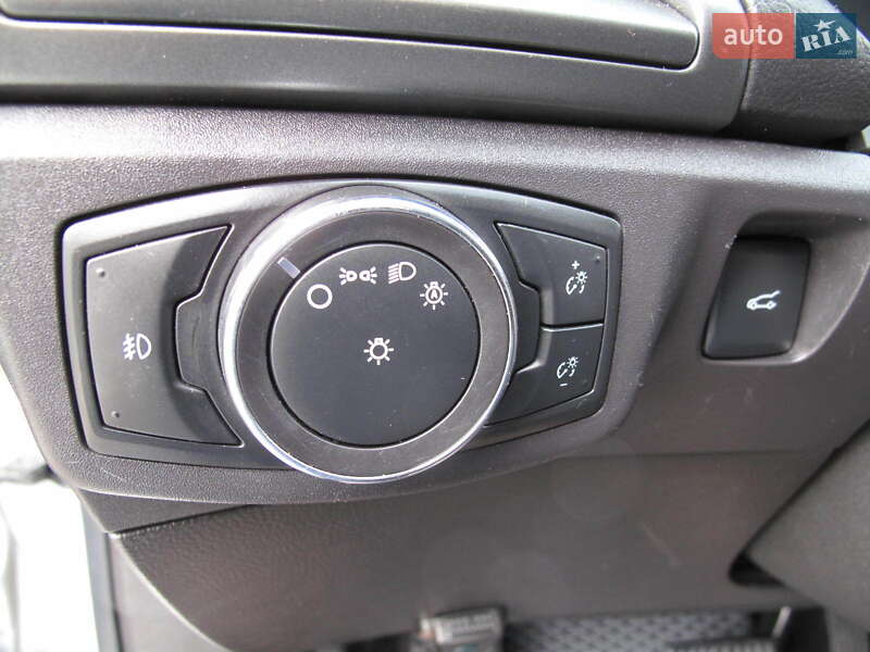 Седан Ford Fusion 2016 в Києві фото 89 Седан Ford Fusion 2016 в Києві