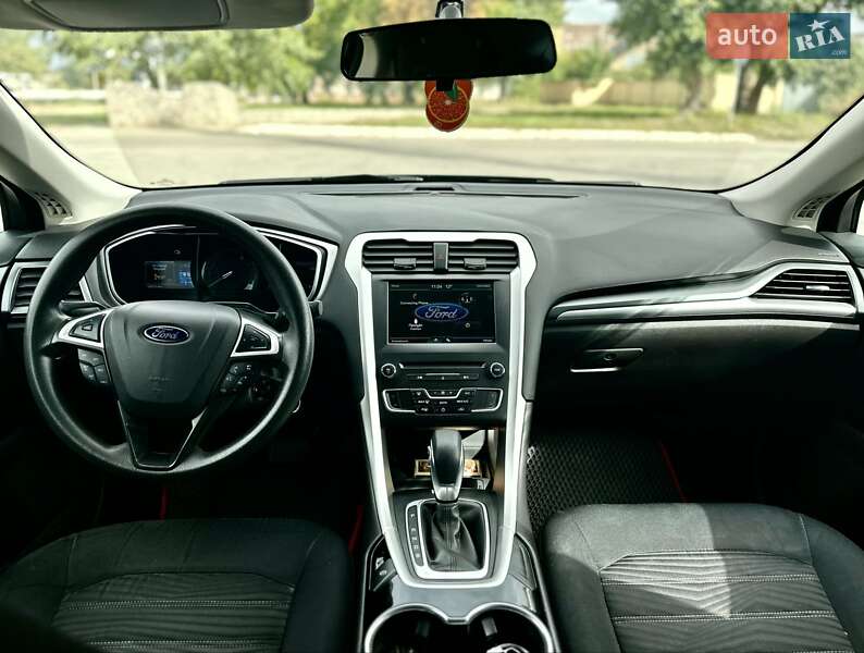 Седан Ford Fusion 2015 в Харькове
