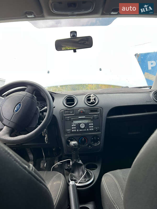Хетчбек Ford Fusion 2010 в Добровеличківці