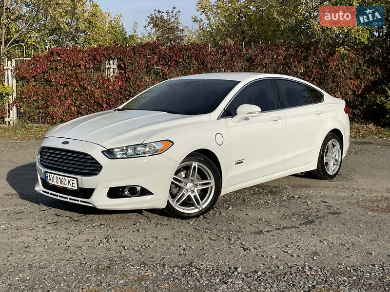 Ford Fusion 2014