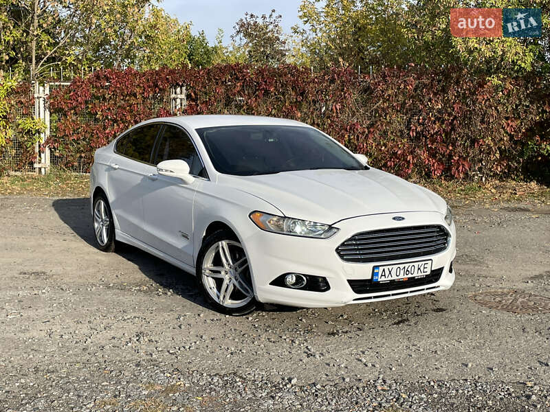 Седан Ford Fusion 2014 в Харькове фото 7 Седан Ford Fusion 2014 в Харькове