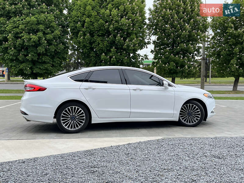 Седан Ford Fusion 2016 в Луцке