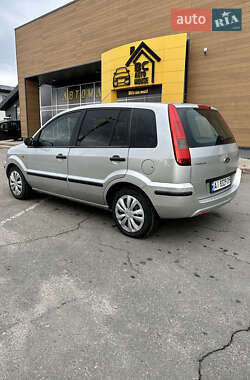 Хетчбек Ford Fusion 2003 в 