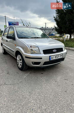 Хэтчбек Ford Fusion 2003 в Белой Церкви