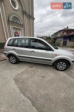 Хетчбек Ford Fusion 2007 в 