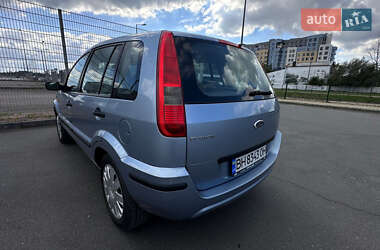 Хэтчбек Ford Fusion 2004 в 