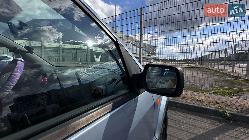 Хэтчбек Ford Fusion 2004 в Львове