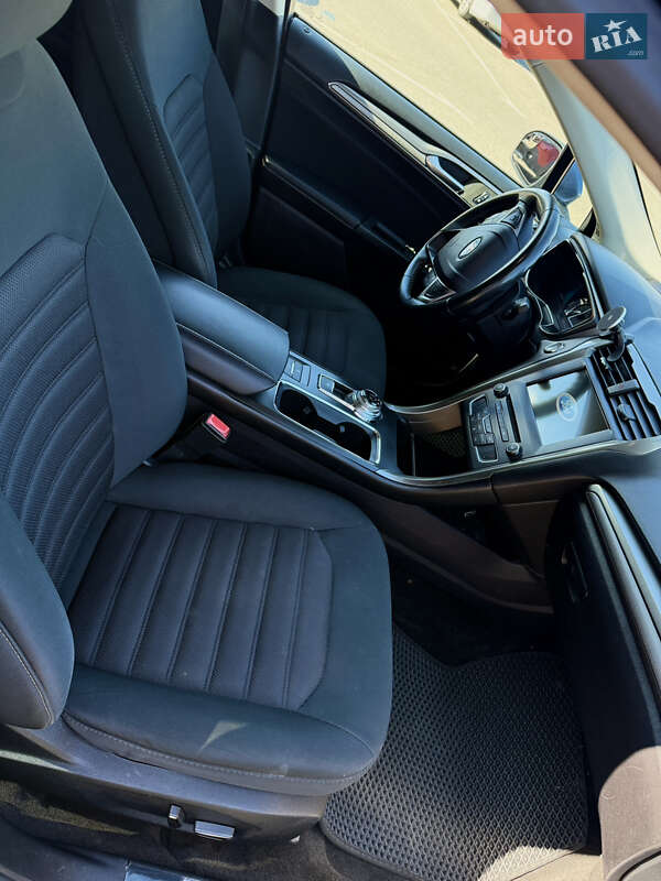 Седан Ford Fusion 2017 в Одессе