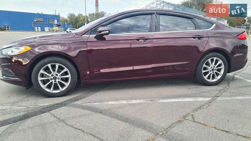 Седан Ford Fusion 2017 в Дніпрі